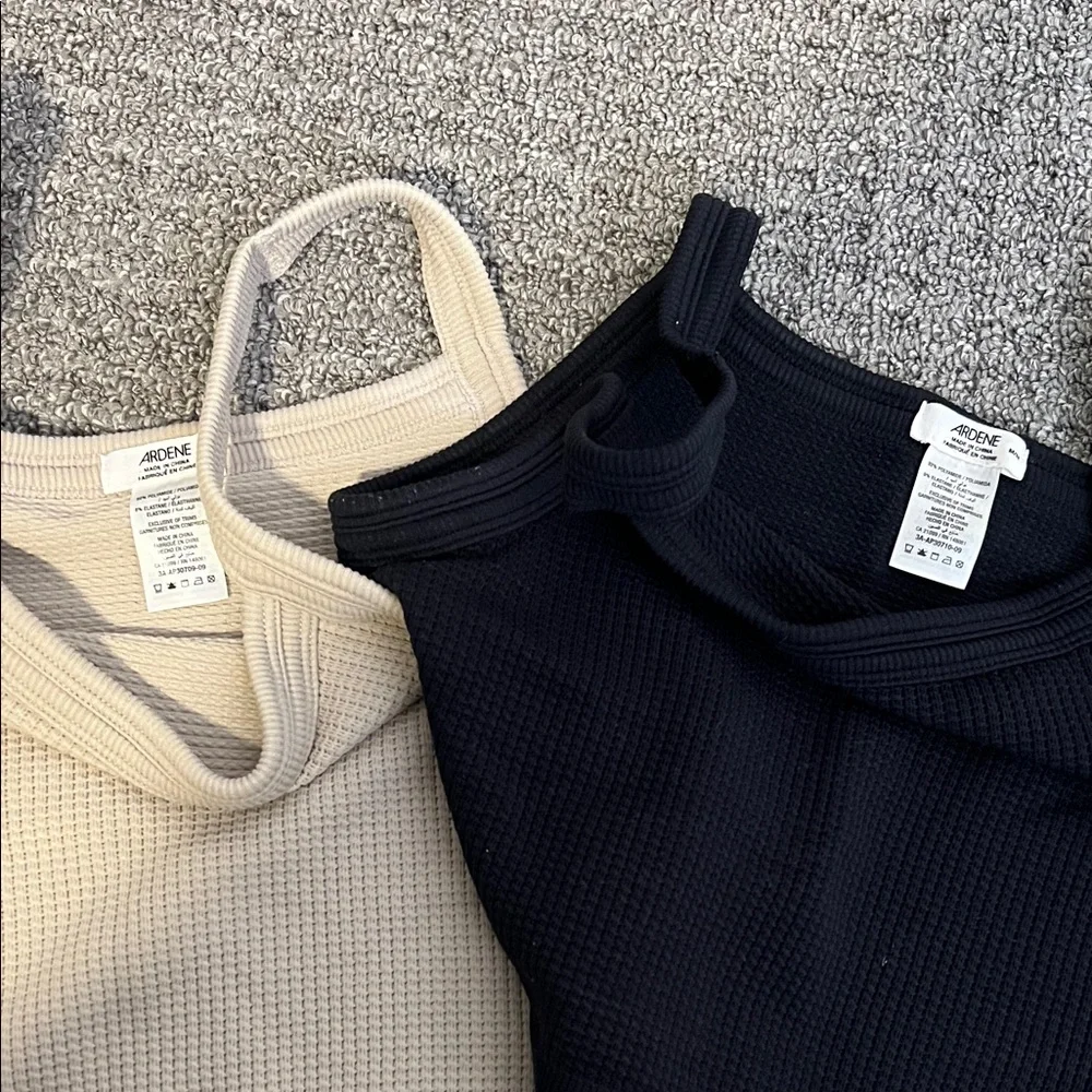 2 pack ardene Black and Cream Ribbed Tank Tops square neck - Picture 2 of 3